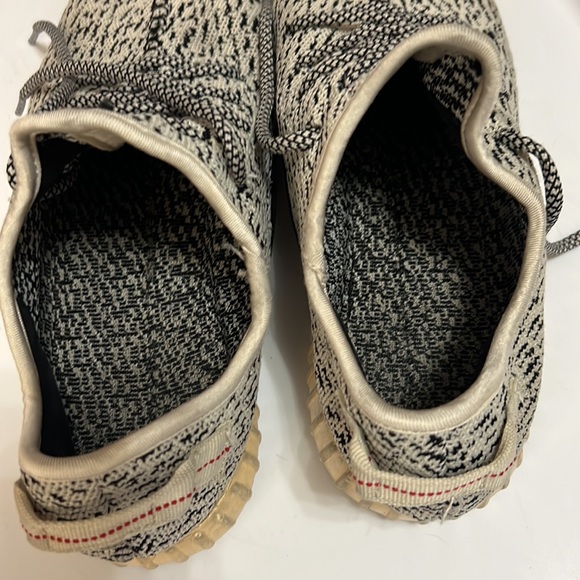 Adidas Yeezy Boost 350 Turtle Dove V1 Size 11.5 - Picture 9 of 9